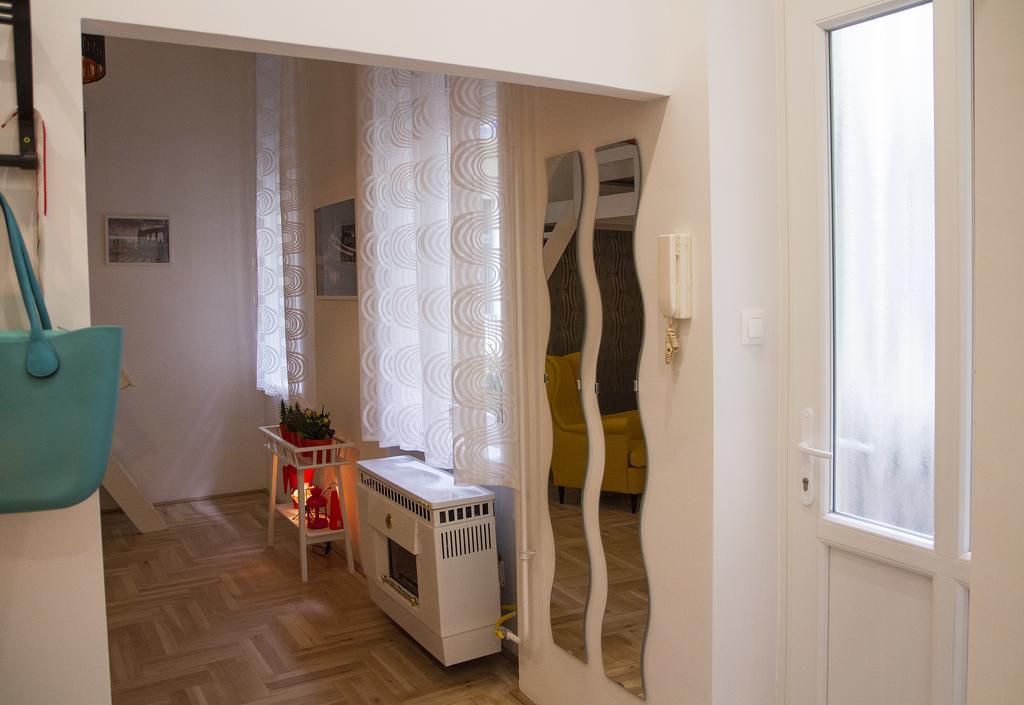 Lovag Apartman Budapest Exterior foto